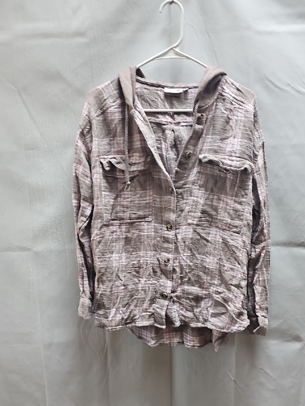Hooded Flannel Size Medium